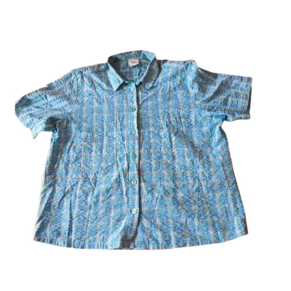Womens Button Down shirt. Size XL